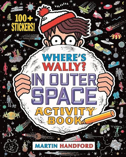 Where's Wally? In Outer Space by Martin Handford
